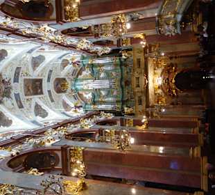 Basilika Maria Himmelfahrt und der Auffindung des 