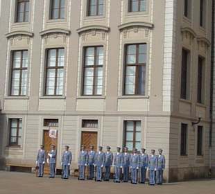 Смена караула