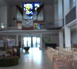 Katholische Kirche St. Petrus Lustnau