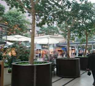 Viel Grün in der Passage. 