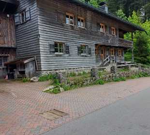 Historischer Bau an der Valeppstraße