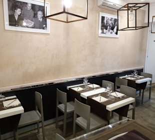 Impressionen aus dem Gastraum der Trattoria