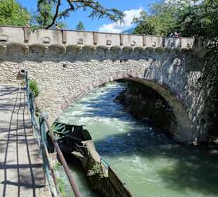 Blick auf die Brücke "Steinerner Steg"