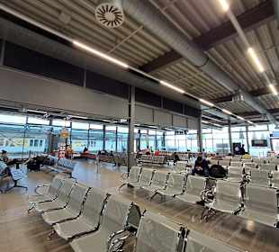 Flughafen Karlsruhe/ Baden-Baden (FKB)