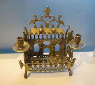 Rheinisches Landesmuseum - Chanukka Lampe