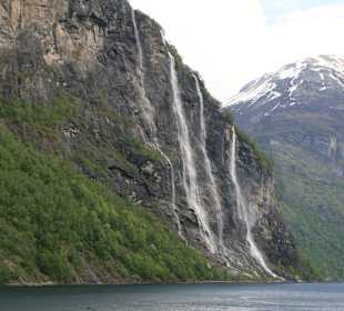 Die Schwestern - Wasserfälle Geieranger