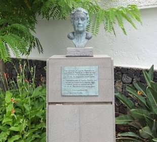 Büste Agahta Christie