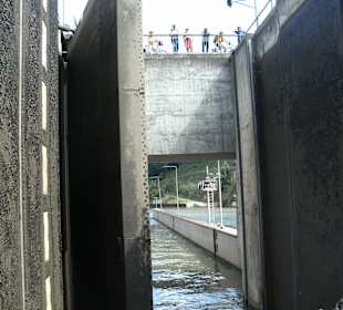 Das Tor wird geschlossen 