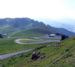 Auffahrt mit Baustelle neue Gondelbahn