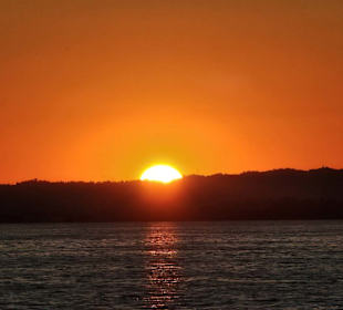 Sonnenuntergang am Hafen