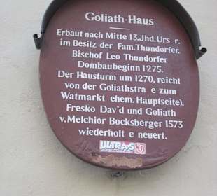Hinweisschild Goliath Haus