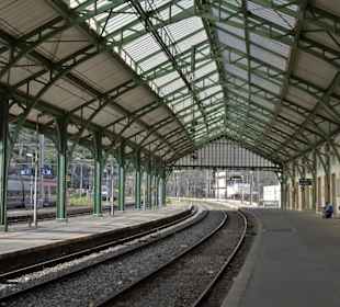 In der Bahnhofshalle von Cerbère