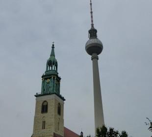 Marienkircht und Fernsehturm