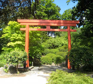 Japanisches Tor