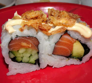 Sushi "vom Band" im Sakura Sushi 3