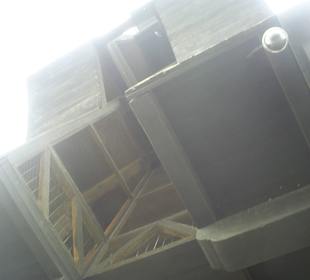 Brama Żuraw od dołu