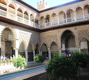 Алькасар в Севильи