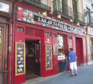 Tapas Restaurant auf der Plaza de Santa Ana