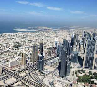 Blick auf Sheyk Zayed Road