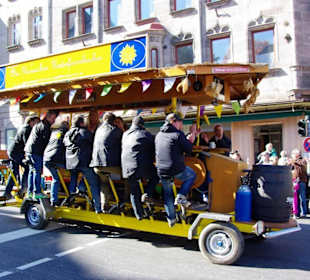 Kärwaburschen Unterfarrnbach früher & heute 