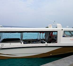 Kaadedhoo - Speeedboot