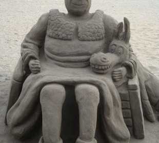 Sand Figuren am Meer