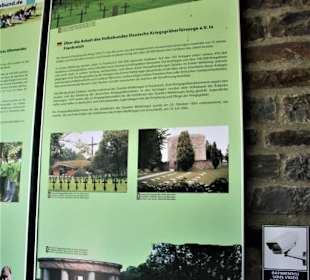 Deutsche Kriegsgräberstätte Mont d’Huisnes