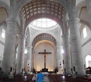 Innenansicht der Kathedrale