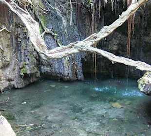 Grotte vom Bad der Aphrodite