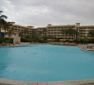Palma resort location and swiming pool