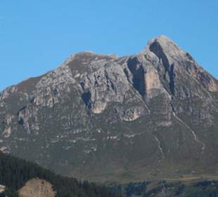 Blick zum Peitlerkofel