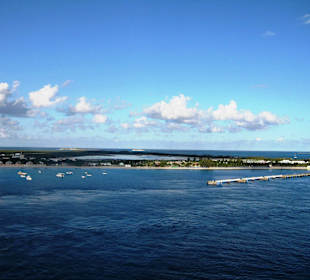Blick auf den Hafen bei der Ausfahrt