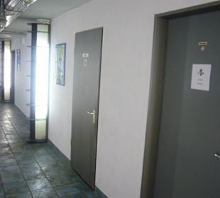 Kellergang zum Restaurant & Bar