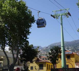 Seilbahn nach Monte 
