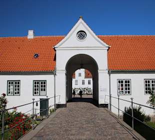 Zugang zum Schlosshof