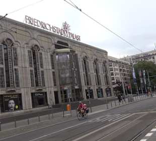 Friedrichstadt-Palast
