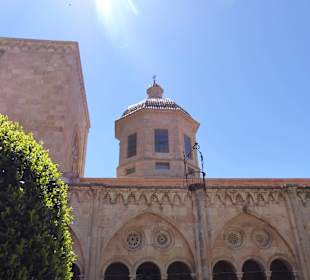 Schöne Stadt Tarragona / Kathedrale Innenhof