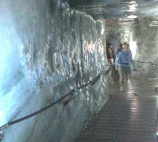Eisgrotte Stubaier Gletscher