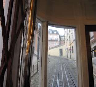 Sehr steil geht es bergauf