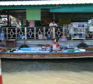 Schwimmendes "Restaurant"