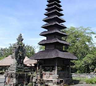 Pura Taman Ayun