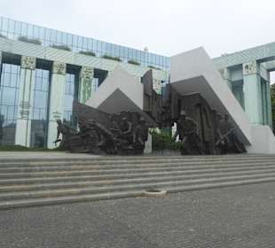 Denkmal des Aufstandes in Warschau