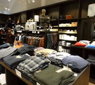 Rundgang durch das Manufactum Bremen