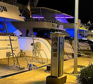 Yachthafen Port Ghalib