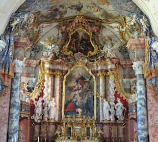 Rundgang durch die Klosterkirche Raitenhaslach