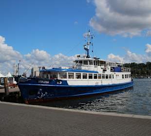 MS Viking im Flensburger Hafen