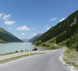 Panoramastraße entlang des Stausees