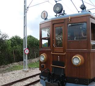 Zugfahrt mit Tren de Sóller / Roten Blitz