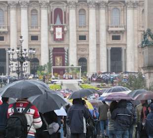 Ostermesse, leider bei Regen