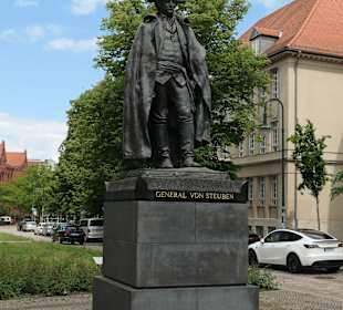Friedrich Wilhelm von Steuben in Magdeburg geboren